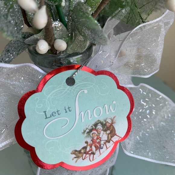 HAND CRAFTED Faux Holiday Foliage Let it Snow Winter Floral Christmas Decor NEW - Picture 3 of 12